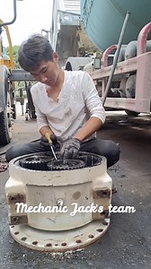 566K views · 5.4K reactions | PMP reducer disassembly #mechanic #mechanicjack #PMP #reducers #disassembly | Mechanic Jack's team | Facebook
