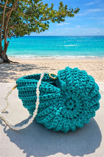 Crocheted Shell Bag With Pearl Shoulder Strap – Handmade - Etsy