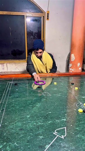 Mastering Carrom: Tips and Tricks for Beginners