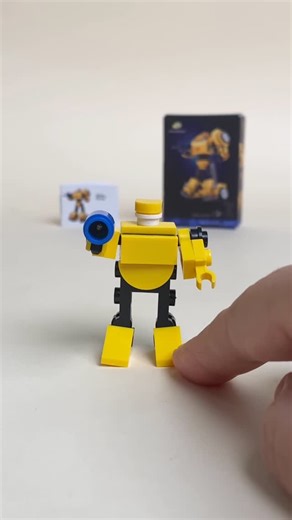 Toomanybricks on Instagram: "Tiny Bumblebee building kit#moc #miniature #manual #mini"