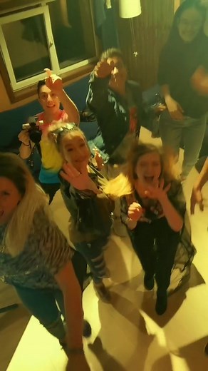 💚💓💚#caiverzipepereti @alexutz.love @edibrandabura @cristina_almasan @adinamarina1 @danabacinschi @marius.mlly @ninjagirldraws @vladtabi49