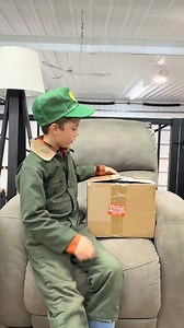 New grains bins from Eric at Eric’s Custom 3D Grain Set ups for displays #makefarmingfun #justajacksonthing #oldschool | Justajacksonthing