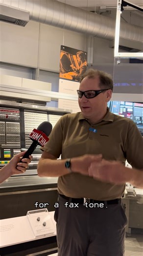 Our visitors reminisce on the eeeeeee's and oooooooo's of dial-up internet as AOL says goodbye to this service that marked the '90s, when many people took their first steps into the online world. #DialUpInternet #AOL #TechNews #TechHistory | Computer History Museum