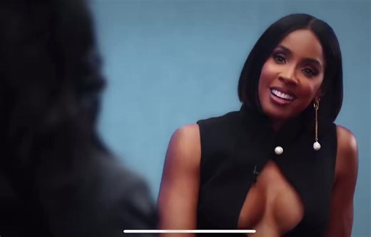 6.1K views · 206 reactions | Cardi B opened up about how hard it was breaking up with Offset  she said she felt so low she couldn’t even look at her kids also She kept crying, fell into depression, couldn’t record music, and called that time as a single mother of three one of the toughest in her life. | BASE 101 | Facebook