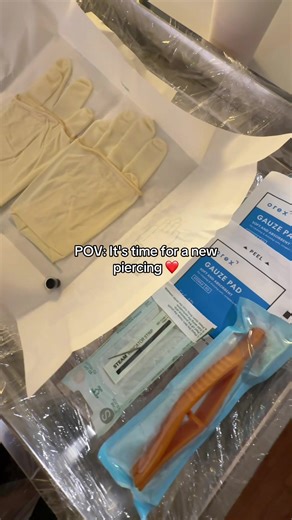 Discover Our 100% Disposable Piercing Setup