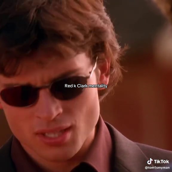 Understanding Clark Kent's Red Kryptonite Transformation