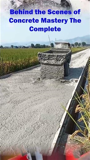 Gao mein concrete road banane ka gajab tarika dekho #roadmaking #construction