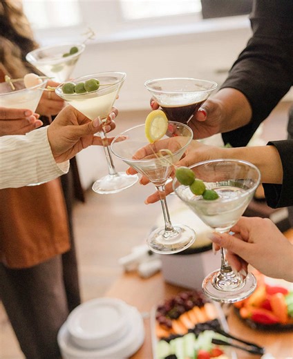 IRL matters. Ai can’t replace real connection. Log off. Show up. 🍸🤍 #nycnetworking #socialclub #IRL