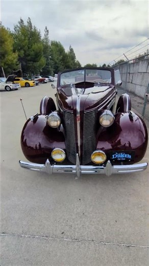 1938 Buick Special Series 40 – Pre-War Luxury Convertible (Maroon)