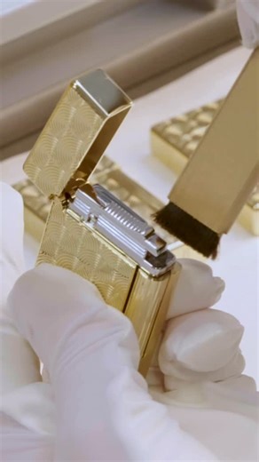 2K views · 62 reactions | Since its inception, S.T. Dupont has perfected the art of crafting lighters and writing instruments. Sculpted, engraved, or polished, metal becomes a canvas for designs that embody the House’s unwavering commitment to excellence. With every detail, precision and patience come together to create timeless pieces of unparalleled artistry. #STDupont� #Craftsmanship | S.T. Dupont Japon / エス・テー・デュポン ジャポン | Facebook