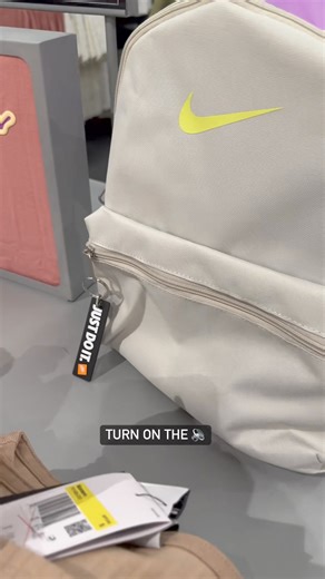 Nike Mini Backpack ~ 1,850 pesos 500 downpayment • Don’t order if walang time mag-DP 📥How To Order? Submit Order Form & Message us 🔗Order Form: https://www.cognitoforms.com/DNDMNL/DNDMNLSINGAPOREBOX58PREORDER ▪️ETA End April • Please avoid cancellation | DND MNL