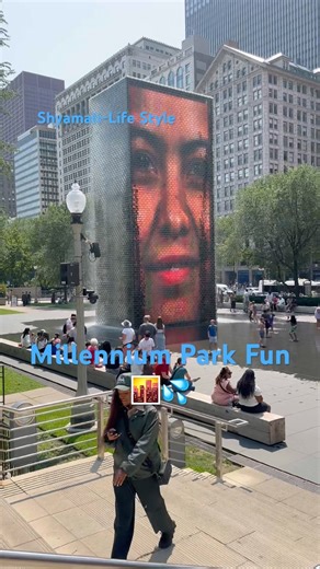Fun at Fountain 💦😊| Millennium Park Chicago #shorts