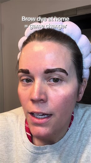 If you have sparse brows, light brows, or you’re tired of filling them in every day, eyebrow dyeing is the easiest glow-up. This brow tint gives fuller-looking eyebrows, saves time on makeup, and makes your brows look naturally defined for days. #eyebrowtint #browtutorial #athomebrows #browglowup #fullerbrows