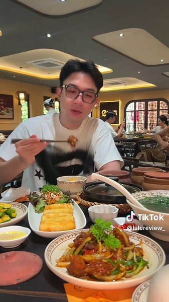 Khám Phá Quán Cơm Niêu Ngon Tại Q1