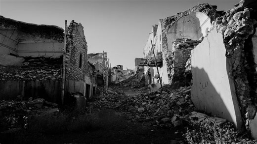 Billionaire Paul Tudor Jones Backs Bitcoin and Gold as Geopolitical Risks Rise