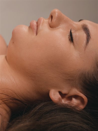 Relaxing ASMR Leg Massage for Deep Relaxation