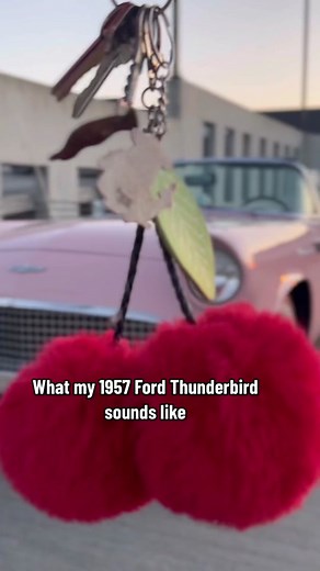 Vintage ASMR: 66-Year-Old Ford Thunderbird Sound Experience