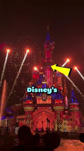 1 in a MILLION Disneyland Moments 🏰 2 1