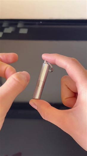 Portable 3-in-1 Pendant for Easy SIM Card Management