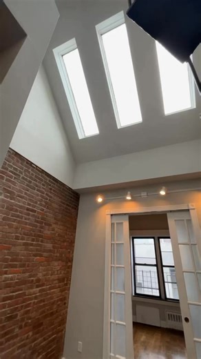 148K views · 3K reactions | NYC Apartment Tour #reel | Rentnewyork | Facebook