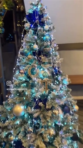 We're getting in the festive spirit here at CT HQ  The Christmas elves have been back again to bring a touch of magic to the office...(by elves we mean Sarah and the lovely team at Just JimJams!) Nothing like a bit of sparkle to brighten these grey days ✨ Just JimJams Sleepovers and Celebrations in Sheffield and South Yorkshire | Central Technology Ltd | Facebook