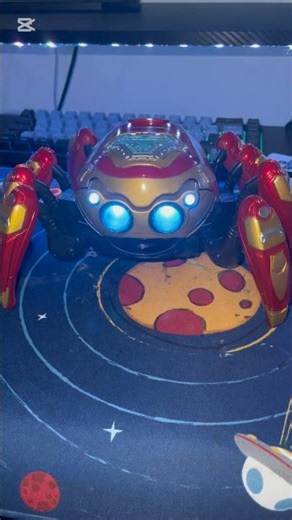 Spider-bot #spiderman #disneyland #ironman