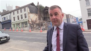 Independent Councillor Paul Berry explains how police intervened in the matter given the severity of the problem. He explains how businesses on either side – one the only chemist in town – were told of the potential to cause damage to their properties. A contractor removed asbestos plates from the roof before the building gave way at around 9pm last night – the extent of the damage on full view today! | Armagh I