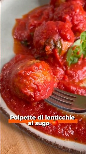 Lentil Balls with Sauce 🍅 Vegetarian Lentil Balls - Ricetta.it #recipes #recipe #vegetarian