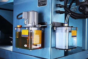 [Hot Item] Threeplast Plastic Fork Knife Spoon Container Cutlery Making Machine