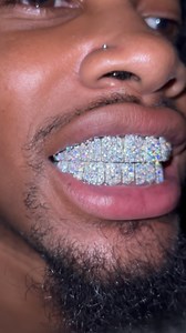 You can go wrong copping this VVS 6 pointer grillz set. Everything is manufactured in house so we can keep everything perfect to the T. Call/text to book appointment: 8323665783 💎diamond tester certified ✅monthly payment available #grillz #diamondgrillz #customgrillz #goldgrillz #silvergrillz #moissanitegrillz #rap #rapper #hiphop #hiphopculture #hiphopjewelry | Agoradiant