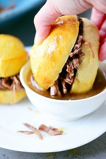 Slow Cooker French Dip Sandwiches