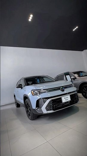 TAOS Highline 2025 Gris Franela