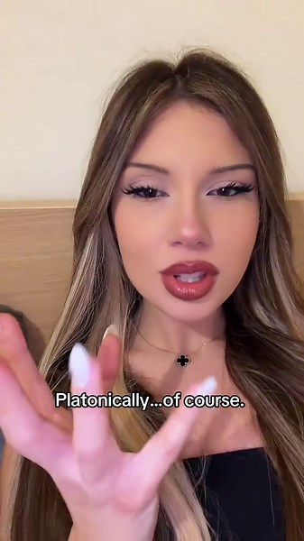 Cherrycatxo (@cherrycatxo)’s videos with original sound - Cherrycatxo