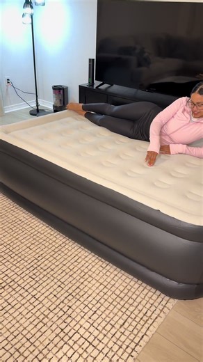 This is the viral inflatable mattress and right now they’re running crazy sales on these. Grab yours before more sizes sell out! #airmattress