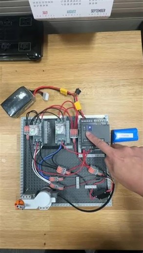 DC Motor with two relay and Bidirectional moving motor using Arduino Opta