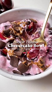 Ep 5: HIGH PROTEIN BLACK FOREST CHEESECAKE BOWL It’s giving creamy, dreamy dessert vibes with a high-protein twist! 🍒✨Think all the flavor of your fave cheesecake, but no baking, no fuss, just layers of sweet cherry chocolate goodness paired with creamy (and crunchy) deliciousness you can eat with a spoon. 🙌 Here’s how to make it: • 1 cup frozen pitted cherries, chopped • 1 (5.3 oz) low sugar vanilla yogurt (I used Siggi’s) • ¼ cup cottage cheese (I like Good Culture) • ½ tsp vanilla extract •