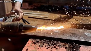 Rebuild a broken chassis of UD Nissan | Discover World