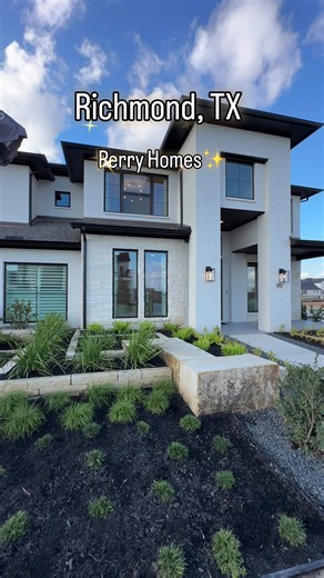 Explore Beautiful Perry Home in Richmond, TX