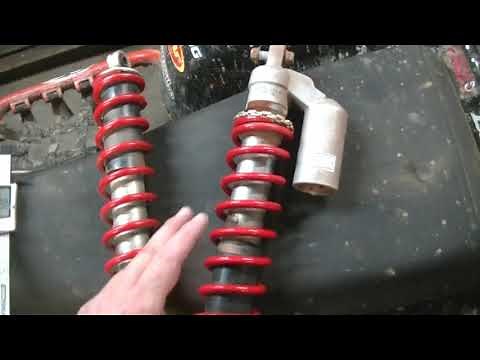 Honda 400EX: Budget Shock Upgrade & Fender Repair