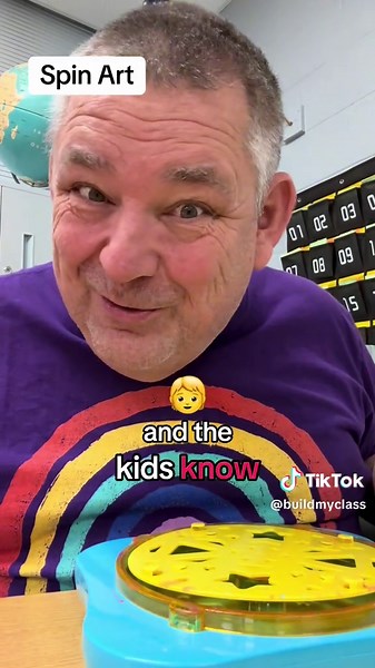 Creative Spin Art Projects for Fun and Learning