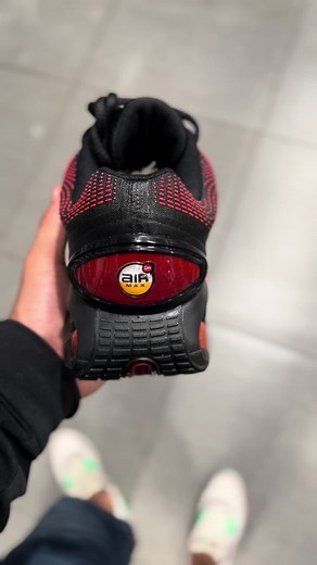 Mens available 🔥🔥#SAMA28 #sportscenepromenade🔥📍 #viral #sneakerhead #sneakerkings #mitchellsplain