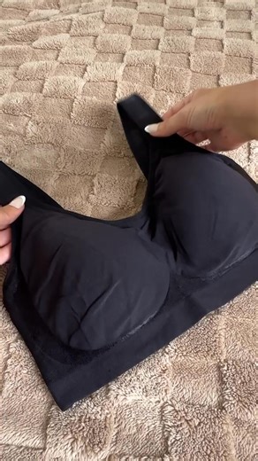 “I never believed a bra could really change the way I feel, until I tried this one. The difference was almost immediate. No sore shoulders at the end of the day, no heavy pull on my bust, just comfort and lift I didn’t even know I was missing. I finally get why everyone talks about supportive wireless bras.” 👉 Bodyandbra.com/7 | Body & Bra