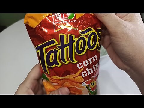 W. L. TAHOOS CORN CHIPS CHEESE FLAVOR (RED)