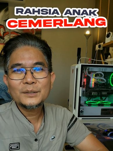 Kepada sesiapa yang ada anak tingkatan 4, tingkatan 5, atau anak-anak yang nak menghadapi peperiksaan besar. Kkorang kena tahu. cabaran diorang tak sama macam kita dulu. Zaman kita dulu, kat kampung kita ni, yg dapat upsr 4a, 5a, sorang dua je. yang masuk asrama, sorang dua jer. yang dapat masuk universiti, sorang dua jer. Sekarang tak macam dulu boh. tengok je keputusan spm yang lepas. yang dapat fulkl straight As je 11700 orang. Jadi cuba bayangkan tekanan dan dtress yang diorang kena hadap. E