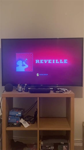 Deedle Dee Productions Reveille A Shine Group Company Universal Media Studios (2011) PAL