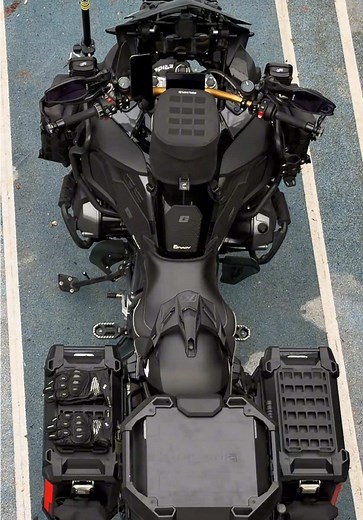 Exploring the BMW R1250 GS Adventure: A Lonerider's Journey