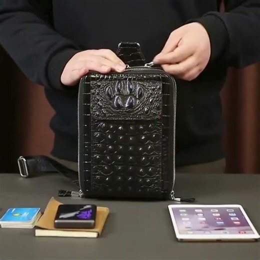 THIS CROCODILE CROSSBODY BAG SCREAMS LUXURY