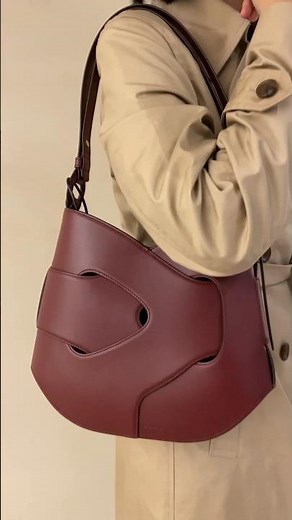 The NEW Polène bag - Nodde Hobo in Black Cherry 🍒 #polene #polenebags