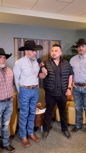 EL PATRON AL AIRE on Instagram: "@grupointocable esta noche en el @hondacenter #antologiatour #anaheim #ca #California #radio"