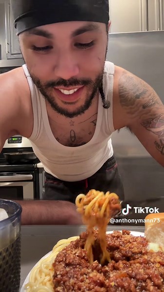 Rating my own cooking 🤏🏽 COMMENT WHAT SHOULD BE FOR DINNER NEXT ! #fyp #playboysmiami